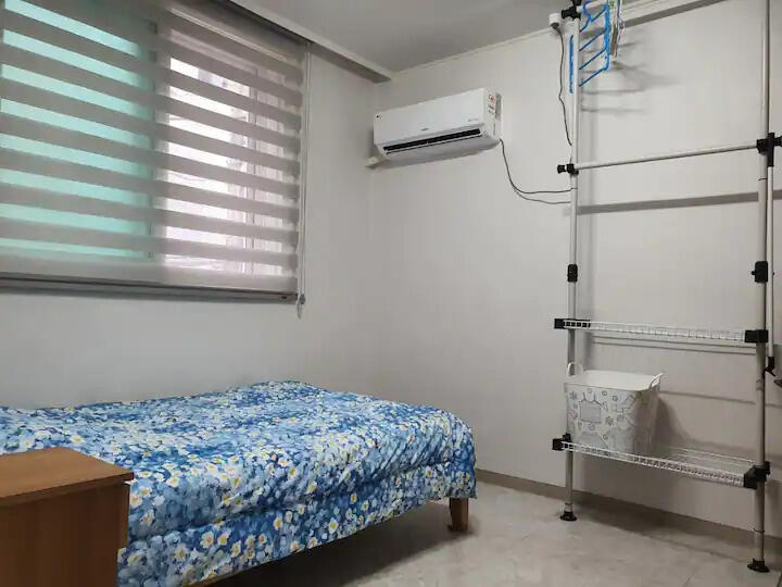 MK Co-housing: Room with Window MK Co-housing: Room with Window